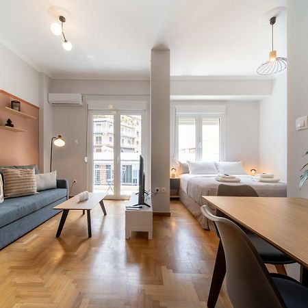 Aris123 By Smart Cozy Suites - Apartments In The Heart Of Athens - 5 Minutes From Metro - Available 24Hr מראה חיצוני תמונה