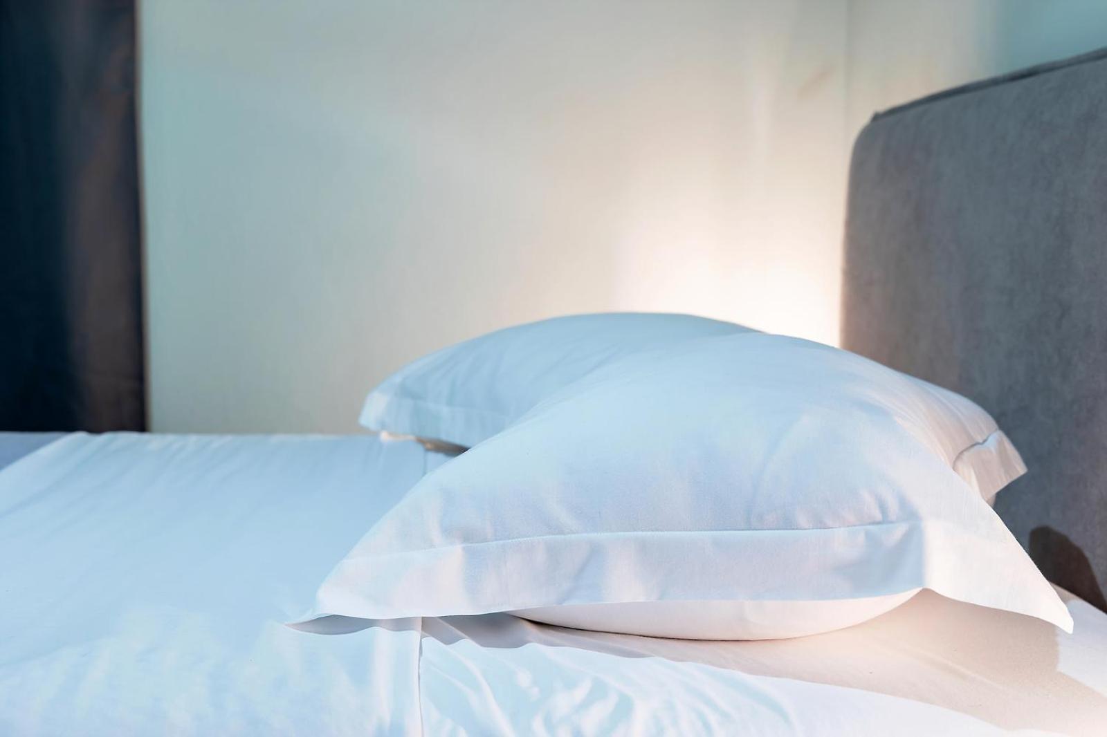 Aris123 By Smart Cozy Suites - Apartments In The Heart Of Athens - 5 Minutes From Metro - Available 24Hr מראה חיצוני תמונה