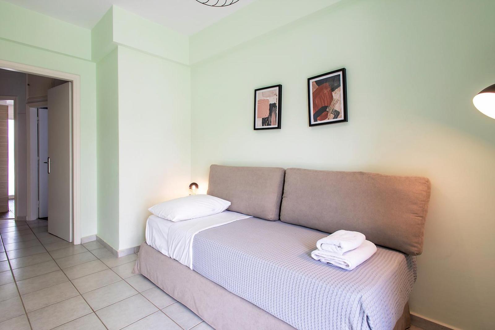 Aris123 By Smart Cozy Suites - Apartments In The Heart Of Athens - 5 Minutes From Metro - Available 24Hr מראה חיצוני תמונה