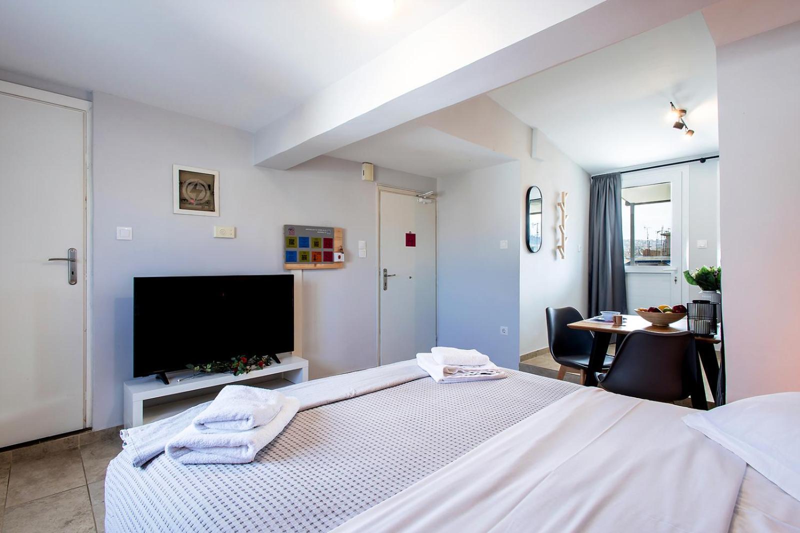 Aris123 By Smart Cozy Suites - Apartments In The Heart Of Athens - 5 Minutes From Metro - Available 24Hr מראה חיצוני תמונה